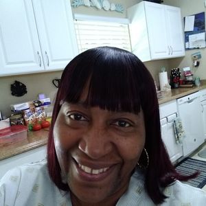 Meet your Posher, Nina